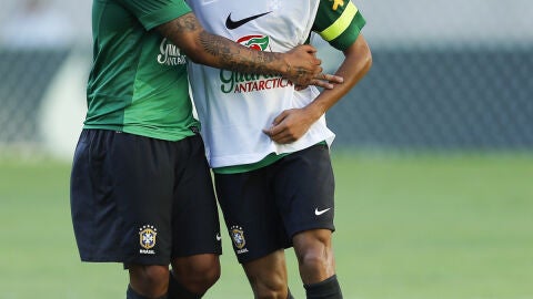 Marcelo junto a Neymar