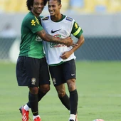 Marcelo junto a Neymar Marcelo junto a Neymar