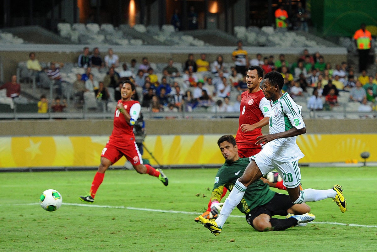 Nigeria asalta el liderato del grupo B con una goleada ante la débil Tahití Nigeria asalta el liderato del grupo B con una goleada ante la débil Tahití