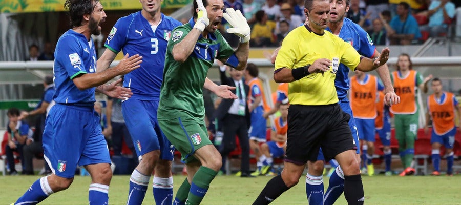 Italia gana a Japón y se clasifica para semifinales Italia gana a Japón y se clasifica para semifinales