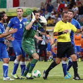 Italia gana a Japón y se clasifica para semifinales