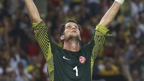 Mikael Roche, portero de Tahit&iacute;