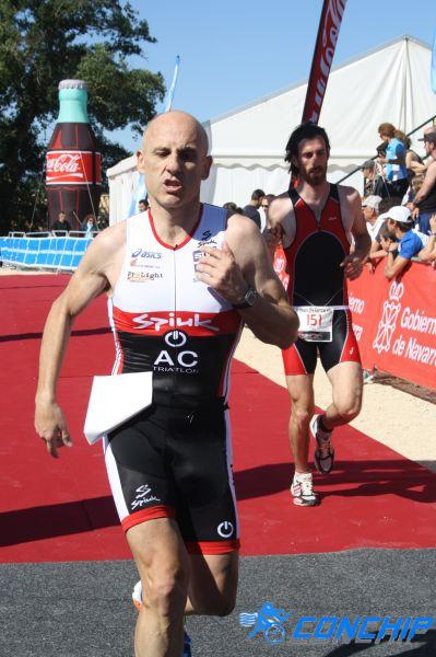 Onda Deportiva Navarra: El triatleta aficionado Paco Ramos reta a apostar por una causa solidaria Onda Deportiva Navarra: El triatleta aficionado Paco Ramos reta a apostar por una causa solidaria