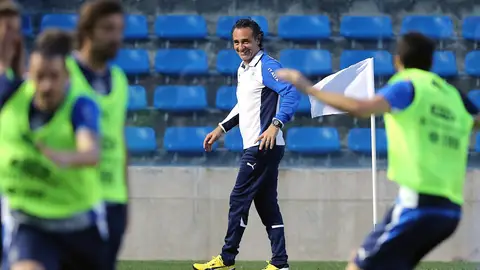 Prandelli, en el entrenamiento de la selección italiana Prandelli, en el entrenamiento de la selección italiana