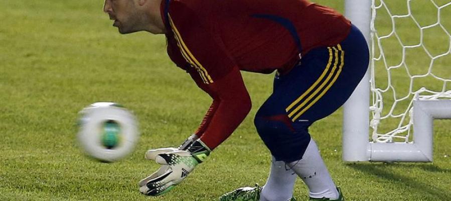 Pepe Reina en un entrenamiento de la selección Pepe Reina en un entrenamiento de la selección