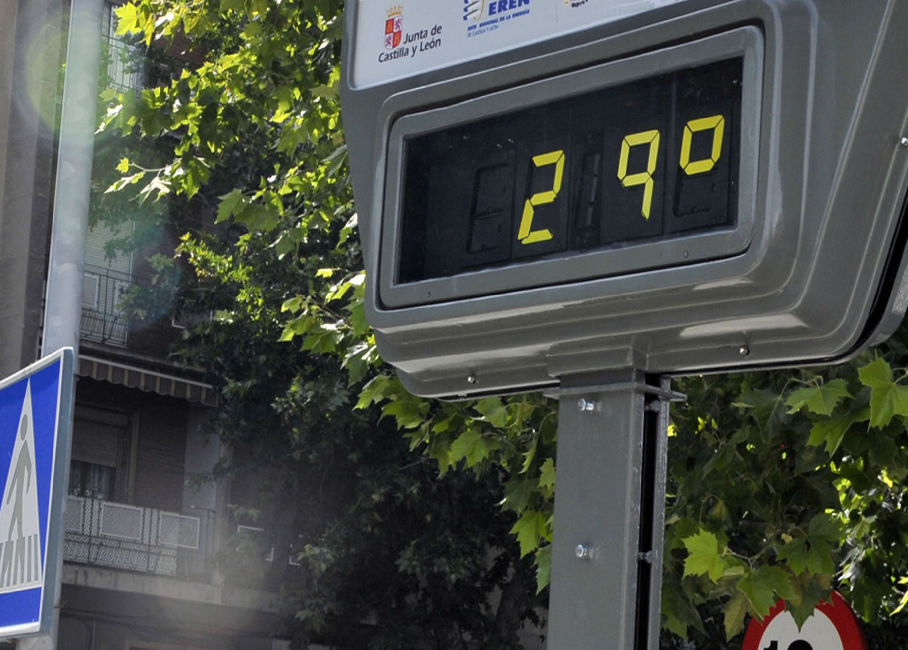 Un total de 8 provincias en alerta amarilla por temperaturas máximas Un total de 8 provincias en alerta amarilla por temperaturas máximas