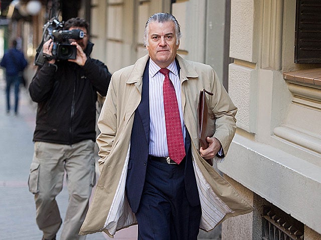 Tea Party con José María Calleja: ‘Hay que estar atentos a ver qué pasa con la información que tiene Bárcenas y que puede salpicar al PP’ Tea Party con José María Calleja: ‘Hay que estar atentos a ver qué pasa con la información que tiene Bárcenas y que puede salpicar al PP’