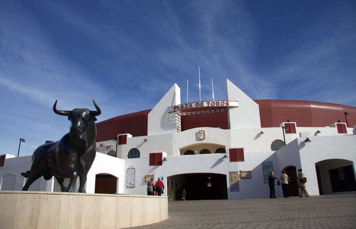 Siente La Plaza + Music llega a Roquetas de Mar para convertir su Plaza de Toros en el gran escenario musical del verano Siente La Plaza + Music llega a Roquetas de Mar para convertir su Plaza de Toros en el gran escenario musical del verano