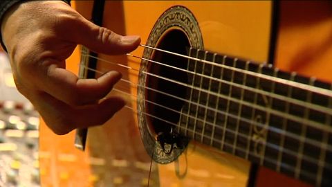 La guitarra del futuro, una revoluci&oacute;n para componer en cualquier momento