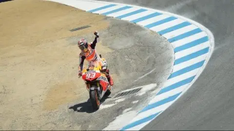 Marc Márquez celebra el triunfo en el GP de EEUU Marc Márquez celebra el triunfo en el GP de EEUU