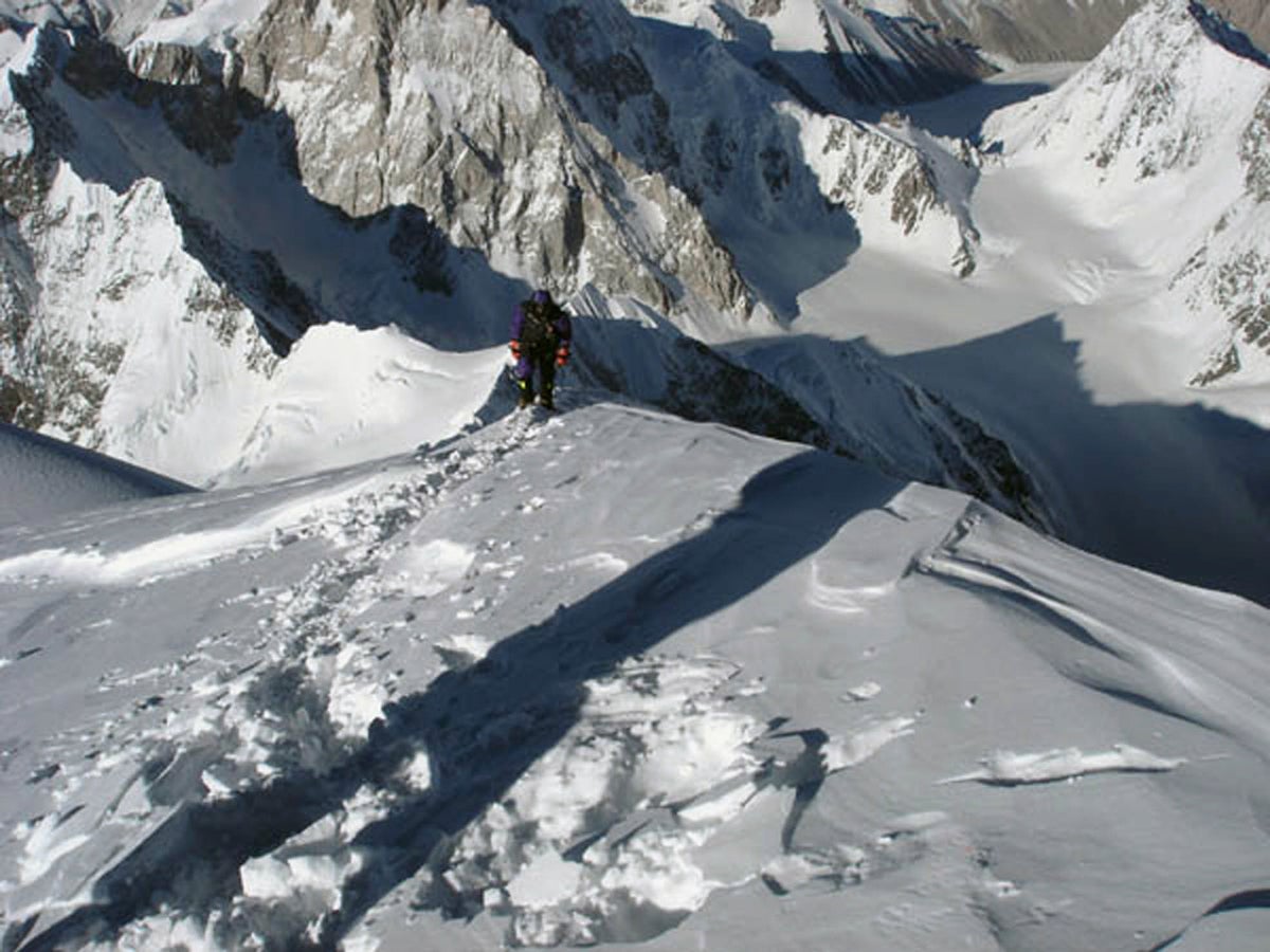 Sebas Álvaro sobre los tres alpinistas perdidos en el K2: "Las probabilidades de supervivencia son infímas" Sebas Álvaro sobre los tres alpinistas perdidos en el K2: "Las probabilidades de supervivencia son infímas"