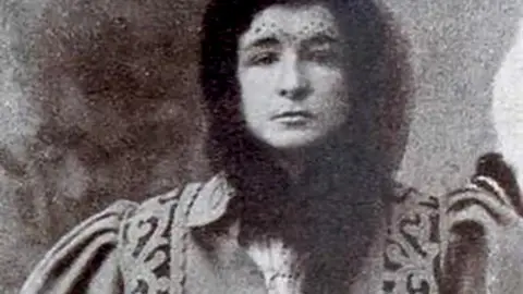 Enriqueta Martí, la vampiresa de Barcelona Enriqueta Martí, la vampiresa de Barcelona