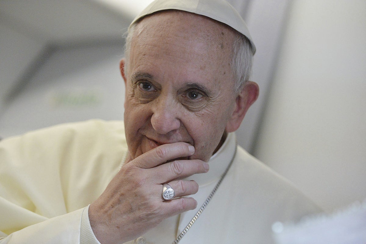 Eric Frattini: "El Papa Francisco no se va a dejar amilanar por el aparato curial" Eric Frattini: "El Papa Francisco no se va a dejar amilanar por el aparato curial"