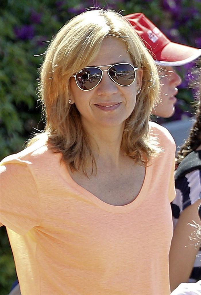 La tertulia: Castro mantiene imputada a la infanta La tertulia: Castro mantiene imputada a la infanta