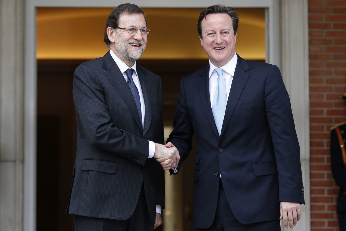 Tertulia: La llamada de Cameron a Rajoy Tertulia: La llamada de Cameron a Rajoy