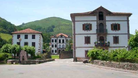 Urdax