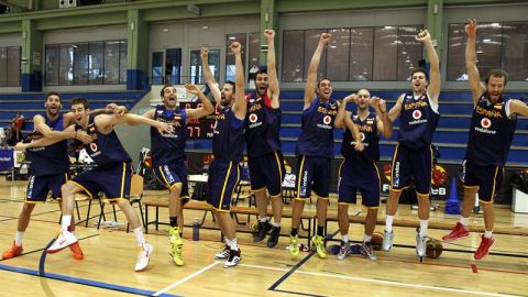 La nueva selecci&oacute;n de Orenga sale a escena ante Polonia