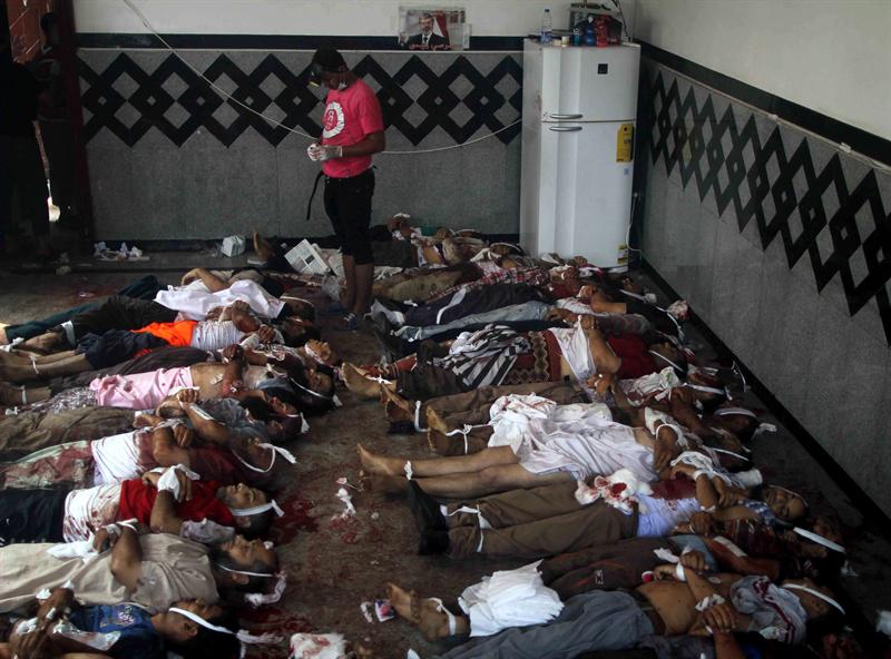 Más de 500 muertos tras la jornada de incidentes en El Cairo Más de 500 muertos tras la jornada de incidentes en El Cairo