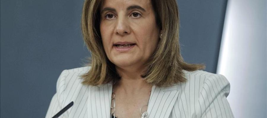 Fátima Báñez durante una rueda de prensa en La Moncloa Fátima Báñez durante una rueda de prensa en La Moncloa