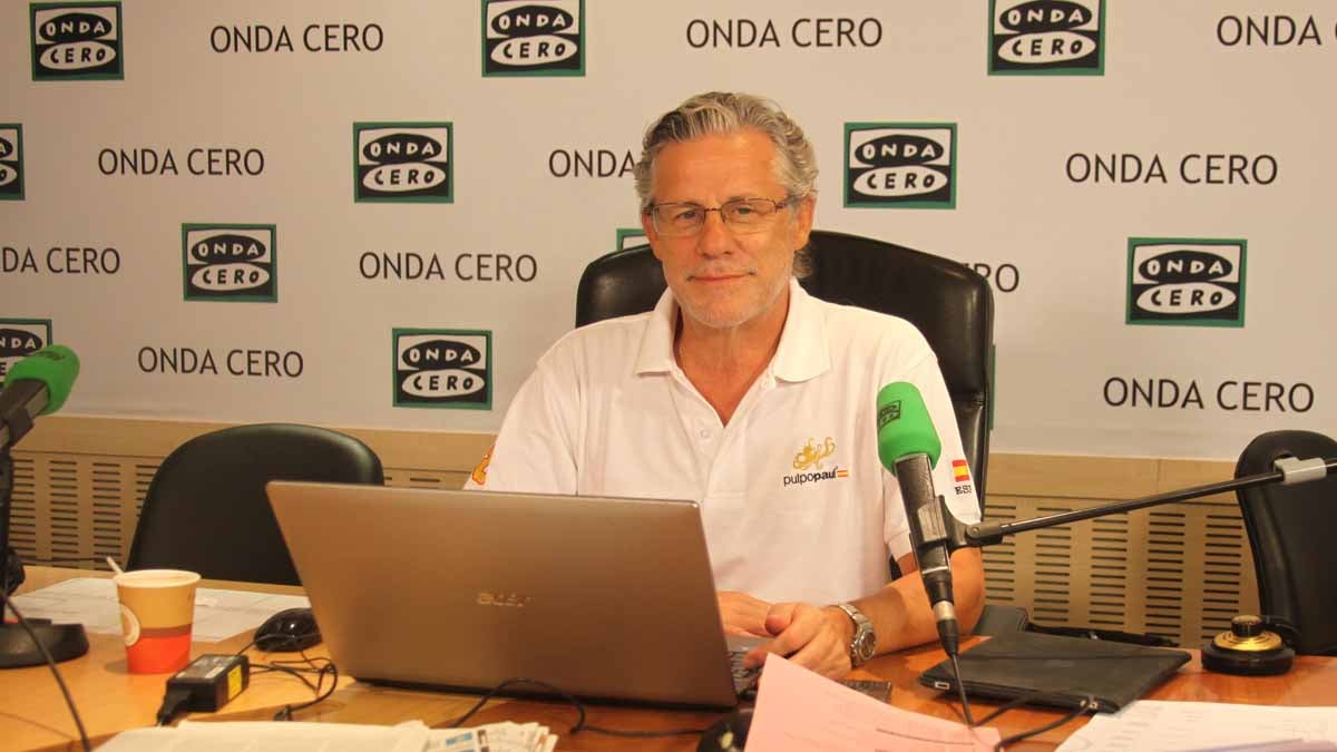 Javier Ares: "Benítez se fue amargado por su pecado: jugar el Clásico con los hombres del presidente" Javier Ares: "Benítez se fue amargado por su pecado: jugar el Clásico con los hombres del presidente"