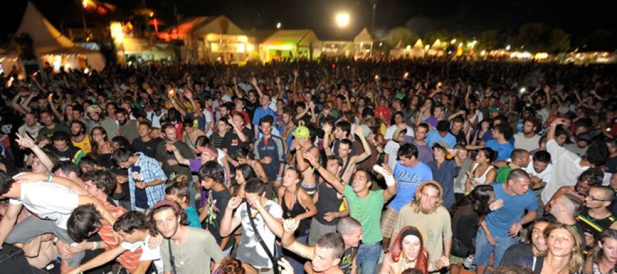 Asistentes al Rototom Sunsplash Asistentes al Rototom Sunsplash