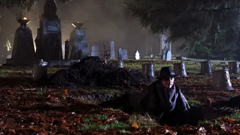 En el cementerio En el cementerio