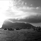 Peñón de Gibraltar en blanco y negro Peñón de Gibraltar en blanco y negro