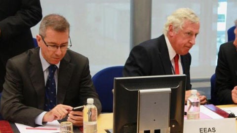 Bernardino Le&oacute;n, representante especial de la UE para el Mediterr&aacute;neo Sur, en la reuni&oacute;n de embajadores de los pa&iacute;ses de la UE