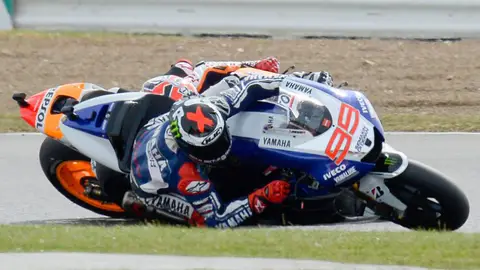 Jorge Lorenzo y Marc Márquez durante el GP de Gran Bretaña Jorge Lorenzo y Marc Márquez durante el GP de Gran Bretaña