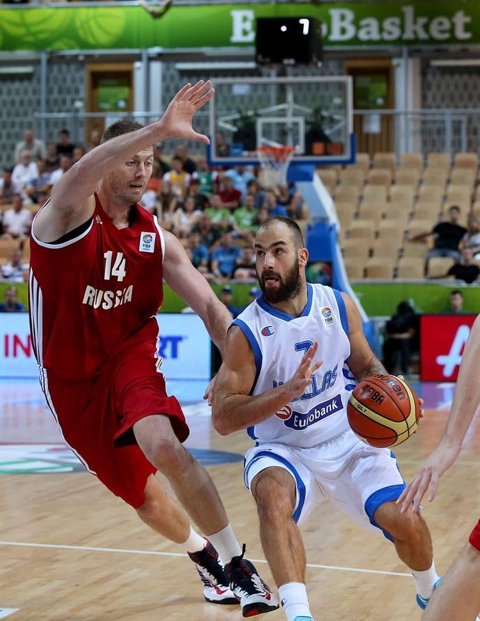 La sombra del abismo heleno La sombra del abismo heleno