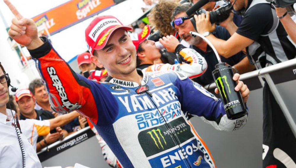 Lorenzo vence en el GP de San Marino de Moto GP