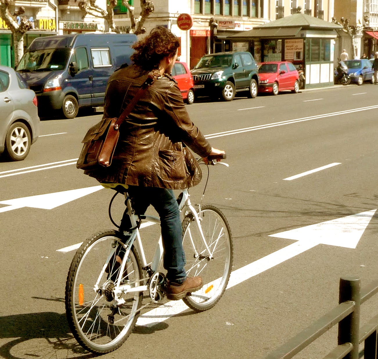 Piensa en bici: Ir al cole en bici Piensa en bici: Ir al cole en bici