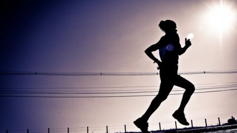 Es dif&iacute;cil demostrar la correlaci&oacute;n entre deporte y depresi&oacute;n.