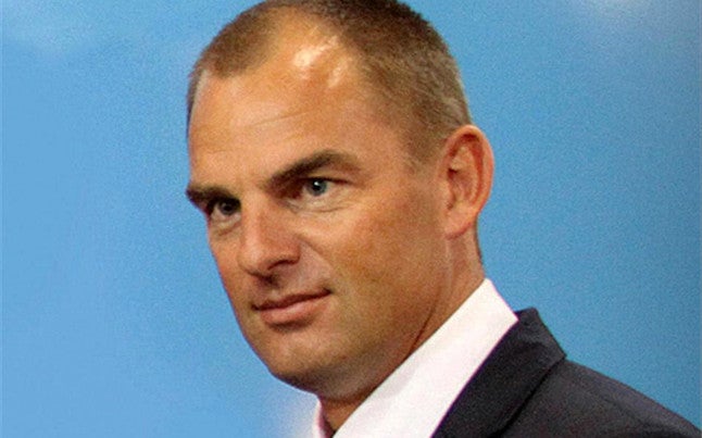 Ronald de Boer defiende a su hermano y dice que "Frank respeta a Mourinho" Ronald de Boer defiende a su hermano y dice que "Frank respeta a Mourinho"