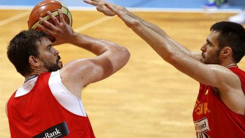 Marc Gasol, m&aacute;ximo anotador contra Italia con 32 puntos, junto a San Emeterio