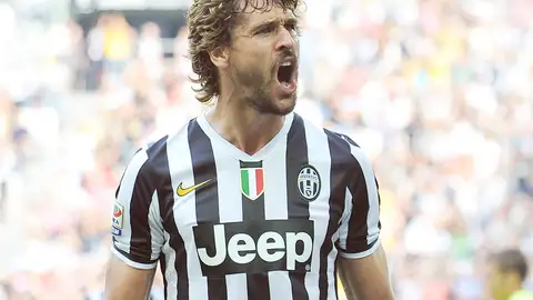 Fernando Llorente, por primera vez titular en Liga con la Juventus, marcó un gol Fernando Llorente, por primera vez titular en Liga con la Juventus, marcó un gol