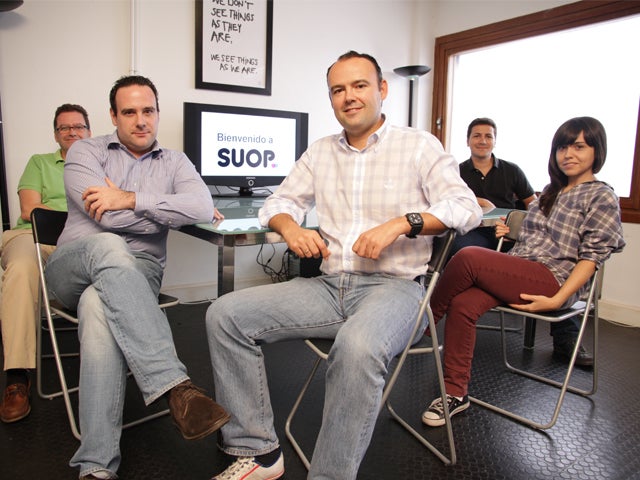 Emprendedores: Suop Emprendedores: Suop