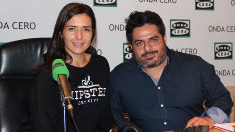 Alejandra Andrade y Jalis de la Serna