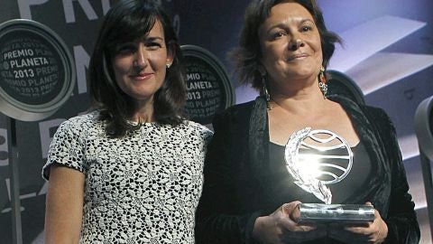 Clara S&aacute;nchez, Premio Planeta 2013, y &Aacute;ngeles Gonz&aacute;lez-Sinde, finalista