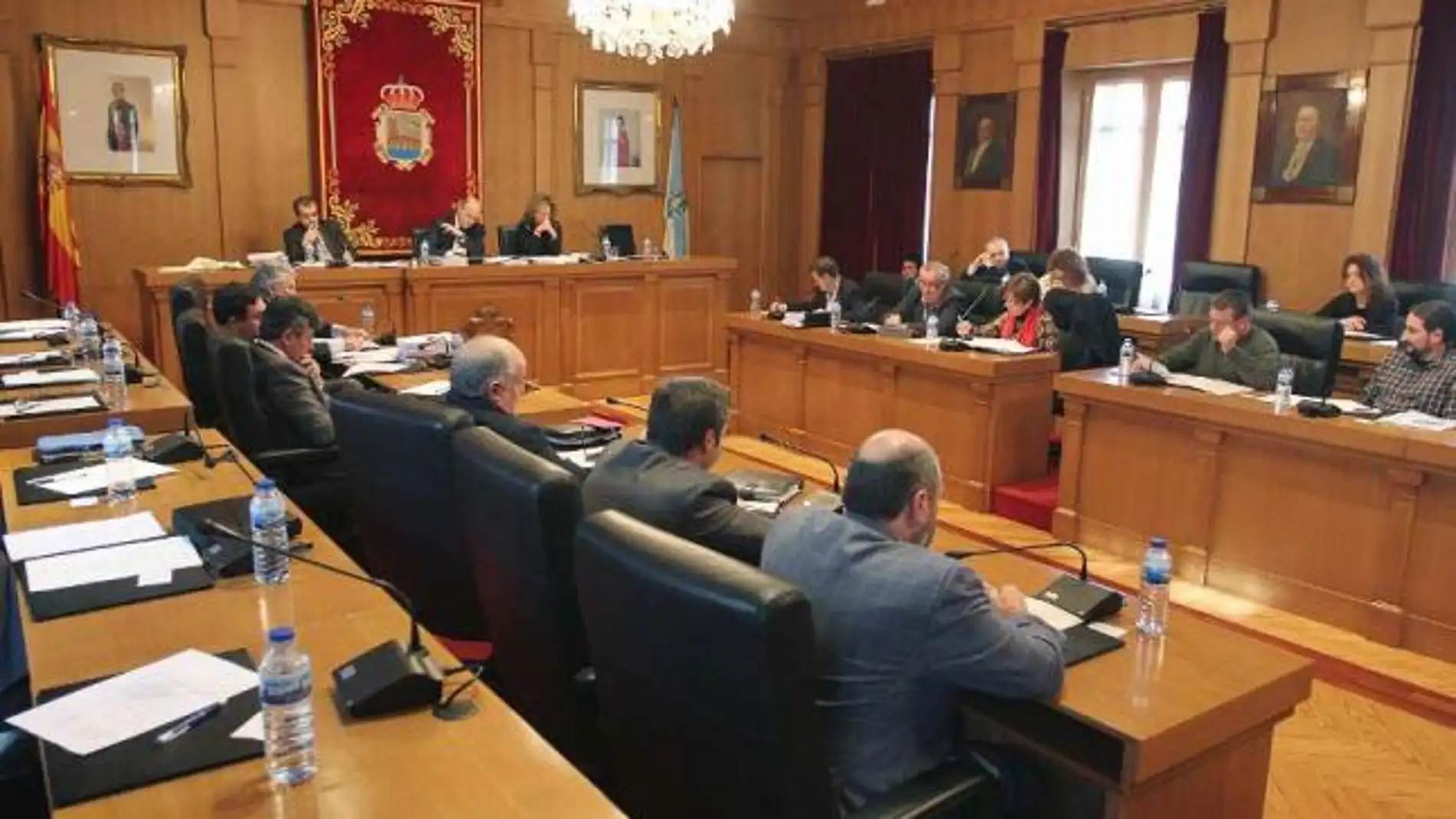 Pleno deputación Ourense