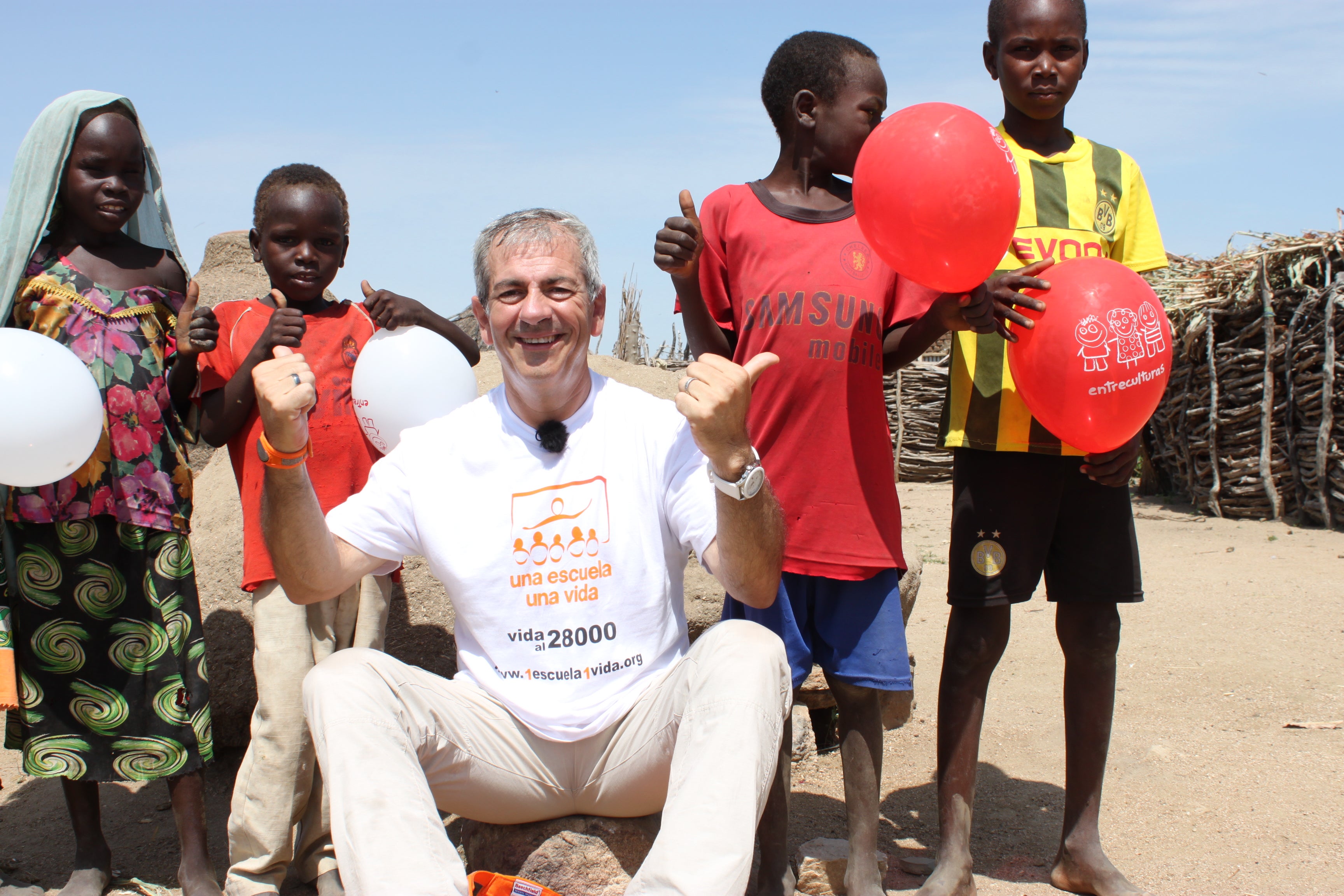 'Una escuela, una vida' enseñará a leer y escribir a 8.000 niños de Chad 'Una escuela, una vida' enseñará a leer y escribir a 8.000 niños de Chad
