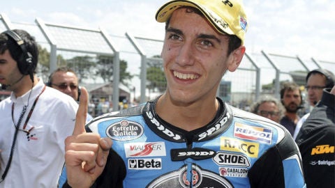 Alex Rins logra la victoria en el GP de Australia de Moto3