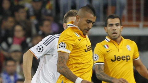 Arturo Vidal durante el Real Madrid - Juventus