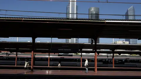 Andén de la estación de Chamartín Andén de la estación de Chamartín