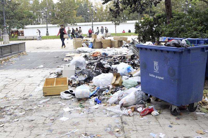 Mesa de redacción: La basura toma las calles de Madrid Mesa de redacción: La basura toma las calles de Madrid
