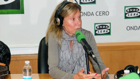 Pilar Eyre en Julia en la onda