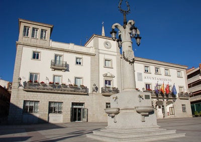 Muere cuando arreglaba tuberías en una base del Ejército en Colmenar Viejo Muere cuando arreglaba tuberías en una base del Ejército en Colmenar Viejo