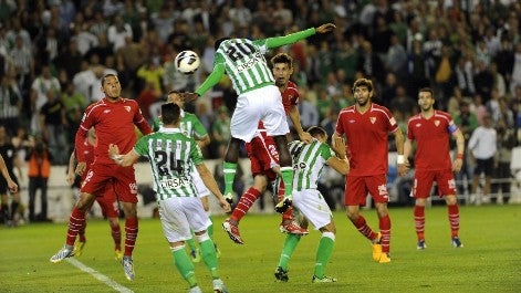 Un derbi entre vecinos Un derbi entre vecinos