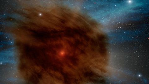 Polvo estelar. Los astr&oacute;nomos encontraron esta supernova ahog&aacute;ndose en su propio polvo. 