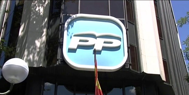 PSOE, Podemos y C's piden explicaciones al PP de Madrid PSOE, Podemos y C's piden explicaciones al PP de Madrid